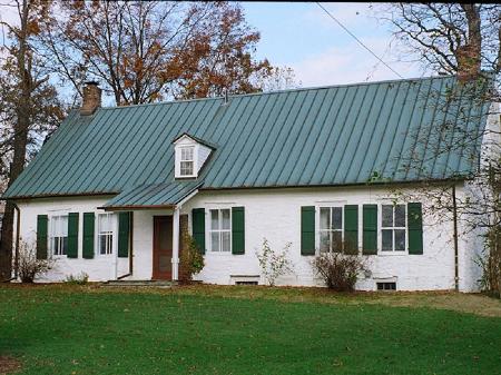 1739 Farmhouse photo