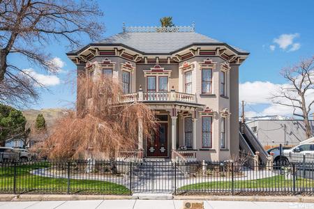 1876 Italianate Victorian photo