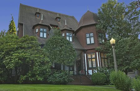 1893 Tudor Revival photo