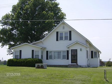 1882 Farmhouse photo