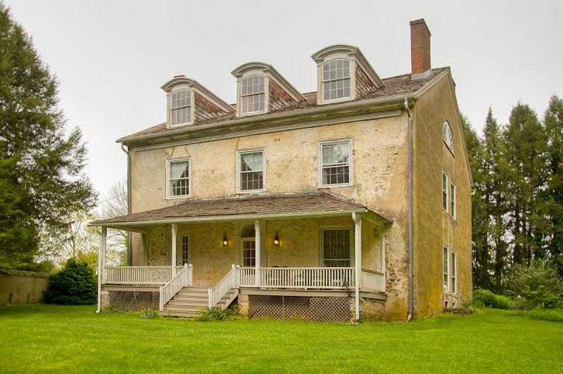 Exterior Front