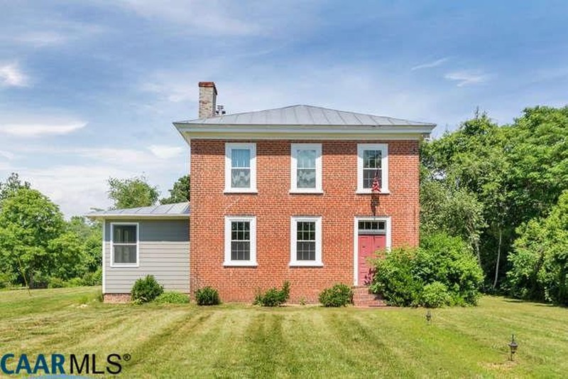 1835 Federal For Sale in Stanardsville, Virginia - OldHouses.com