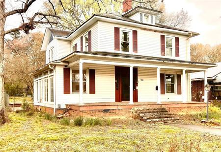 1915 American Foursquare photo