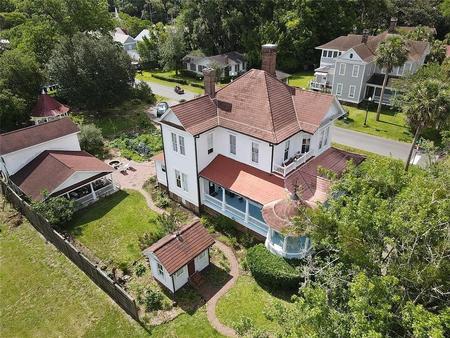 1929 Victorian: Queen Anne photo