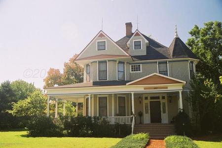 1904 Victorian: Queen Anne photo