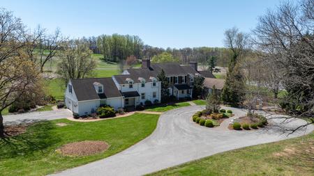 1960 Colonial Revival photo