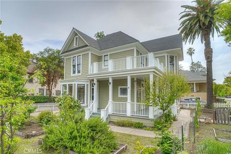 1900 Victorian: Queen Anne photo